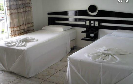 Hotel Classe A Goianesia Exterior foto